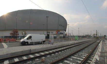 Weihnachts-Geschenk: Rheinbahn rumpelt zum&nbsp;Dome