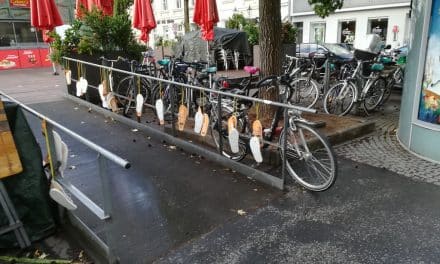 Überall in der Altstadt lagen Flip&nbsp;Flops