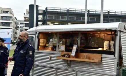 Die Polizei Düsseldorf lädt zum vierten “Coffee with a&nbsp;Cop”