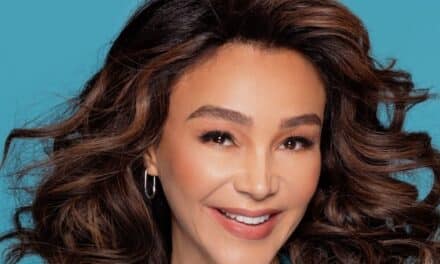 Verona Pooth präsentiert ihren neuen Ratgeber “Die Supermilf” bei Thalia Mayersche Droste in Düsseldorf an der “Kö”