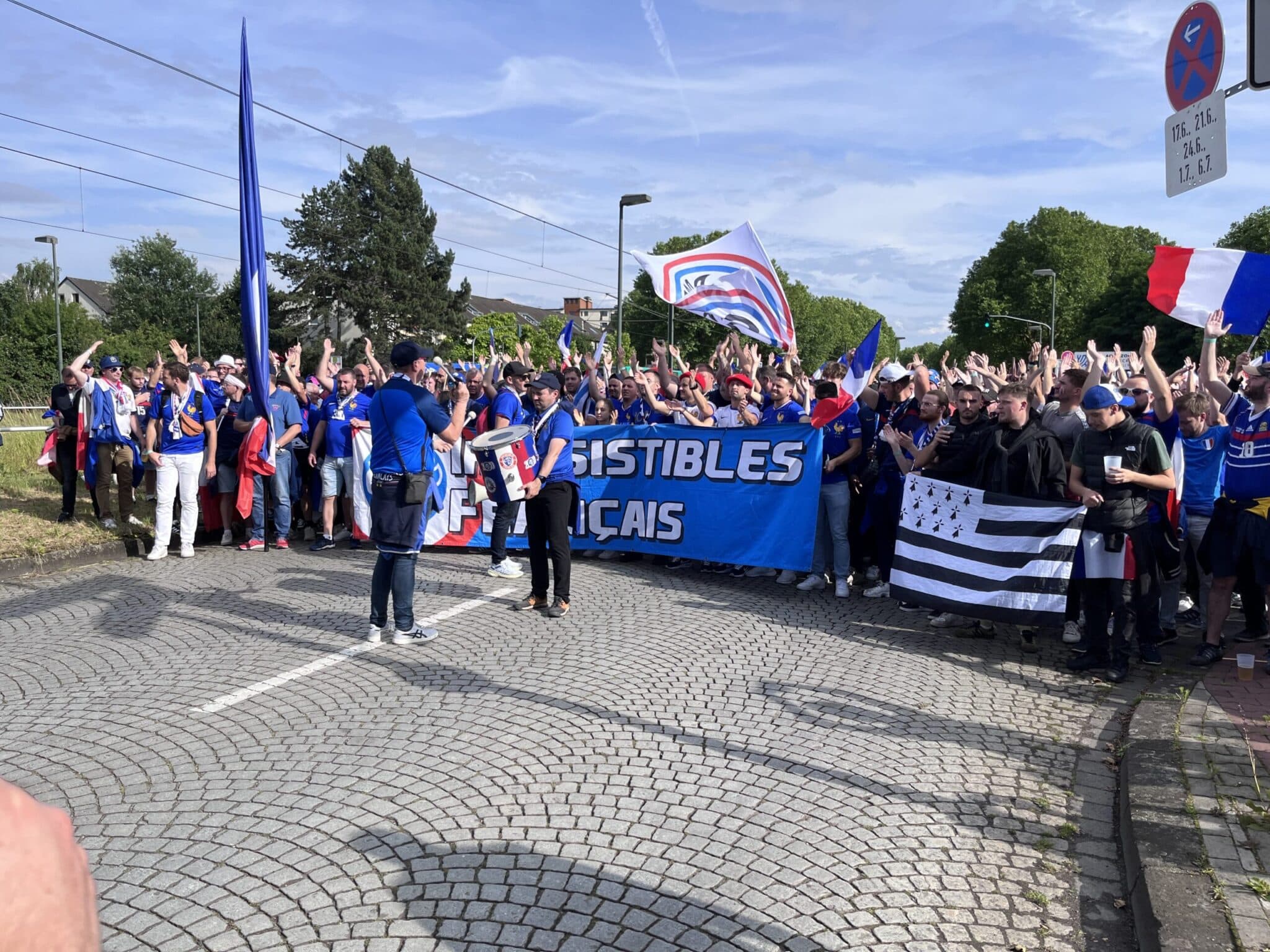 Allez les bleue Foto: Manfred Fammler Allez les bleue Foto: Manfred Fammler