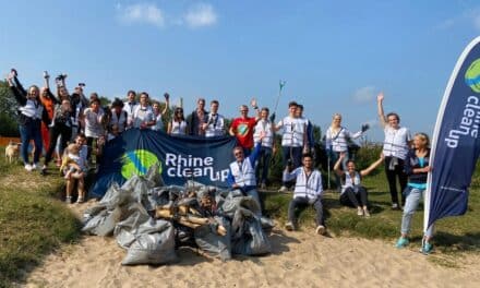 RhineCleanUp 2024: Düsseldorf räumt wieder den Rhein&nbsp;auf
