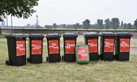 Stadtsauberkeit ist Trumpf: Wieder landeten rund 300 Tonnen Müll in den Saisontonnen am Rheinufer und&nbsp;Parks