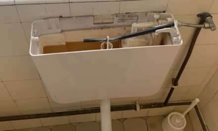 “Sanierung der Jungentoiletten an der Kaiserswerther Grundschule”