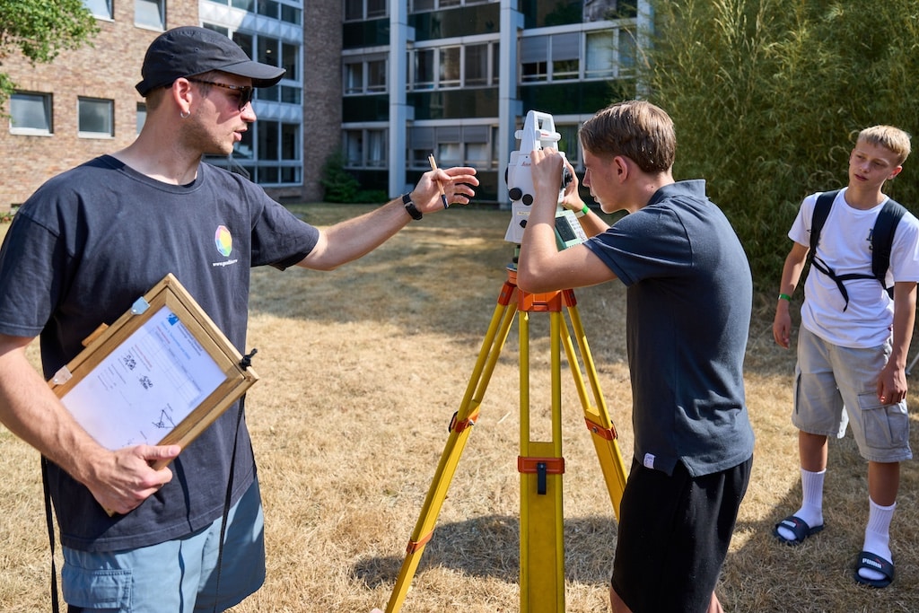 Einweisung in die Arbeiten im Außendienst ©&nbsp;Landeshauptstadt Düsseldorf/Claus Langer